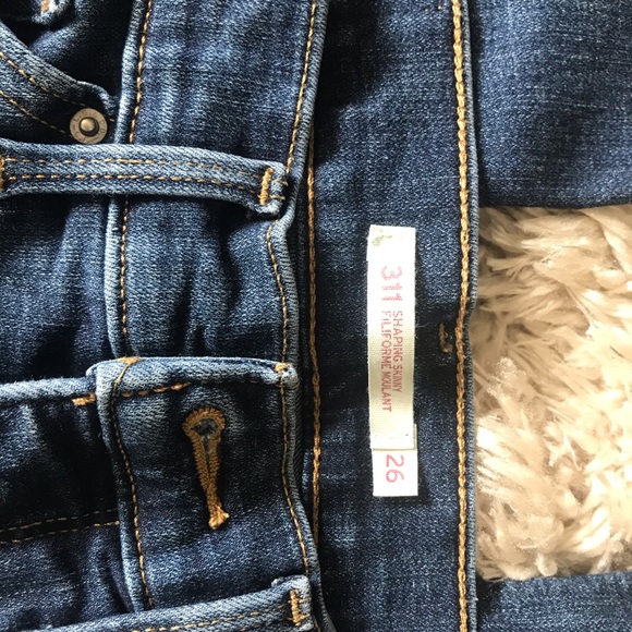 Levi Strauss skinny jean 26 - Picture 3 of 3